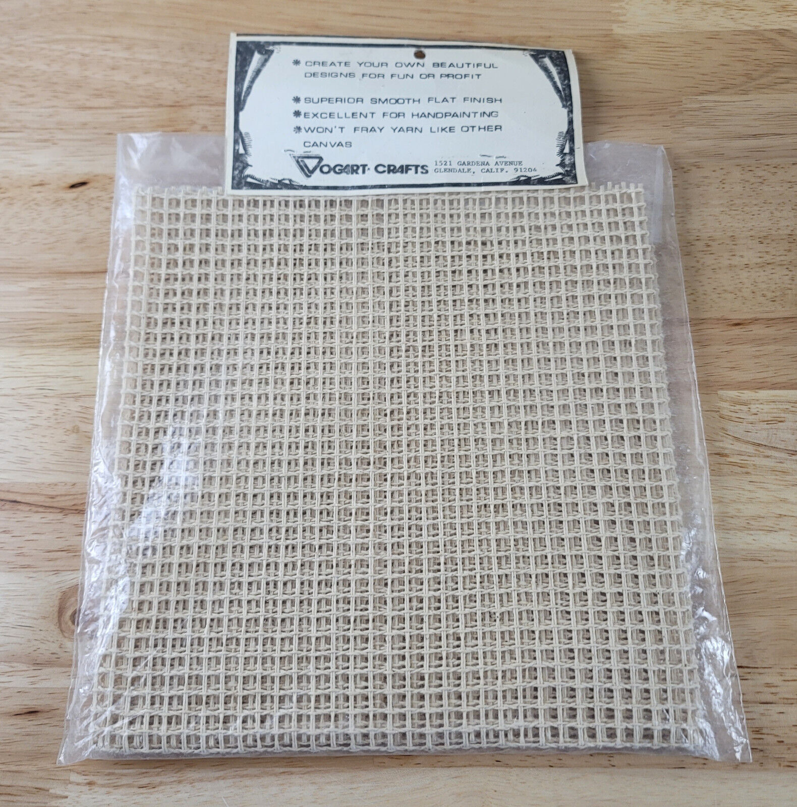 Latch Hook Canvas, 5-mesh, 36 X 40, Blue Line zweigart 